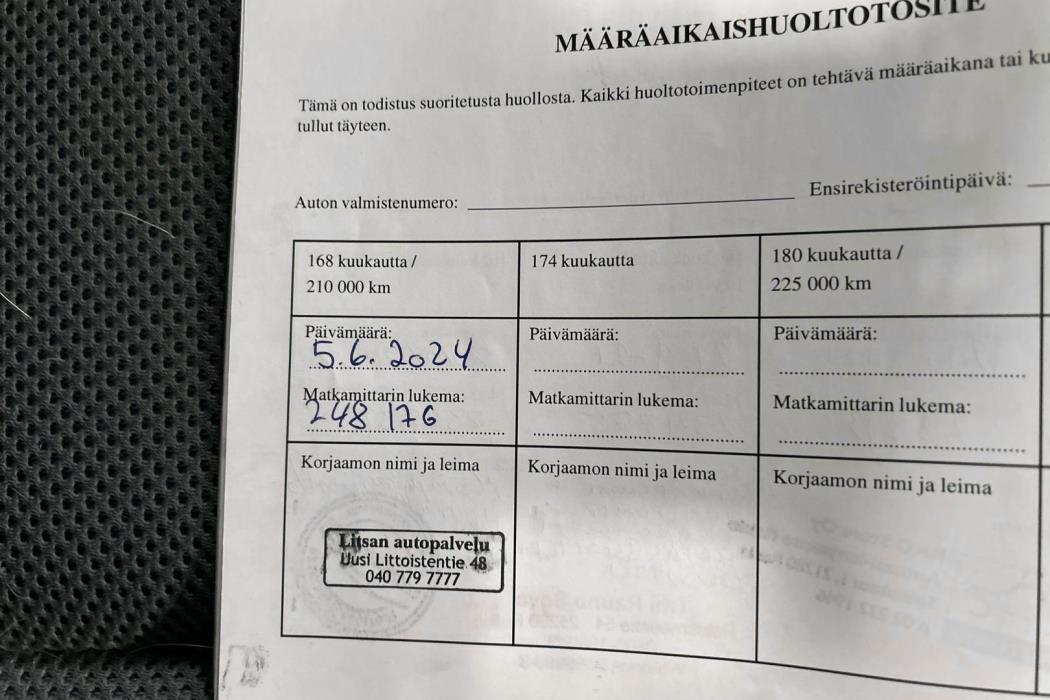SUBARU FORESTER 2004