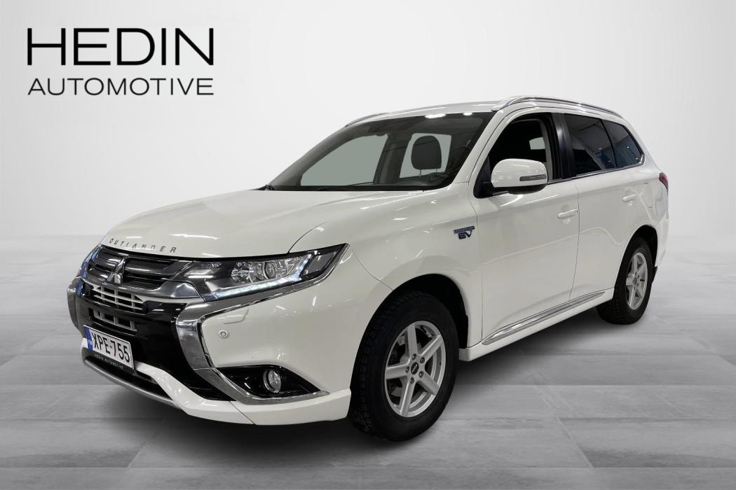Mitsubishi Outlander PHEV 2016