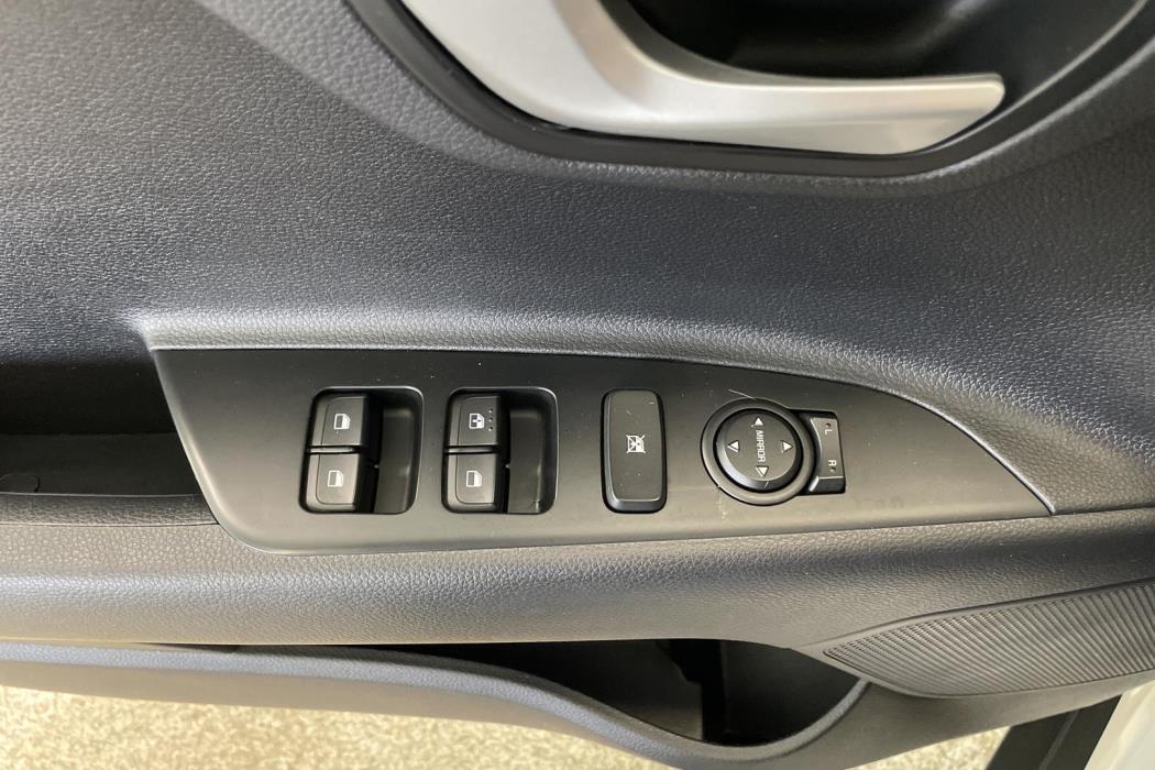 KIA STONIC 2022