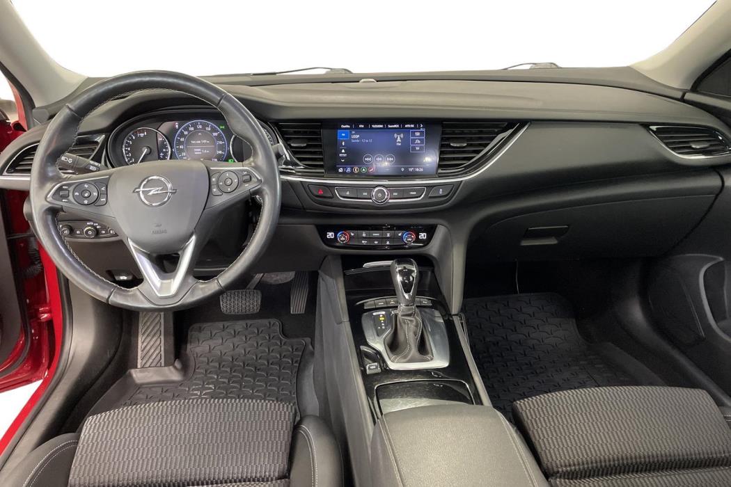 OPEL INSIGNIA 2022
