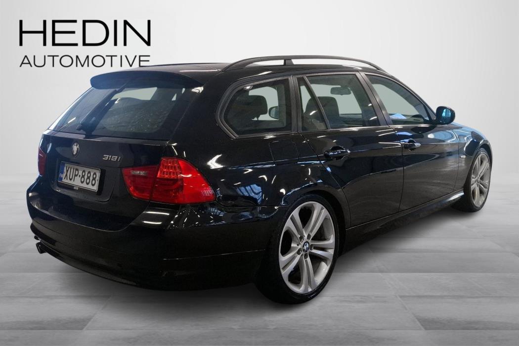 BMW 318 2009