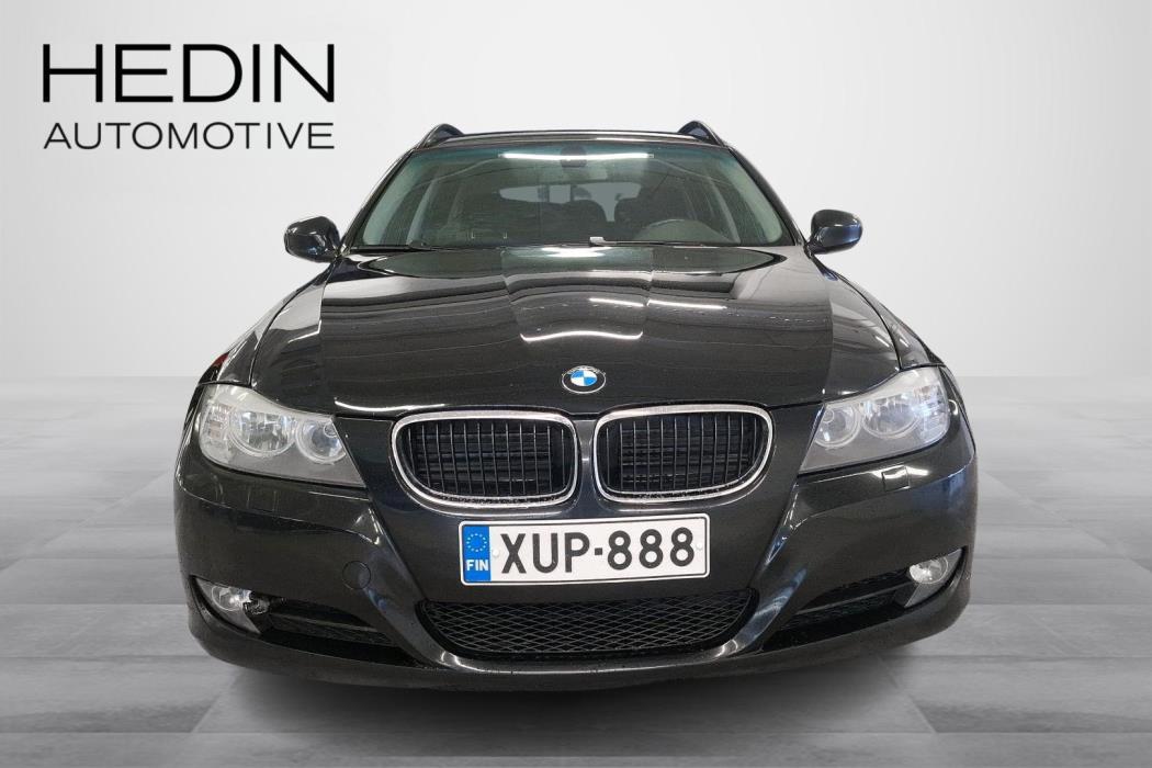 BMW 318 2009