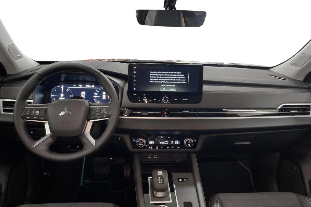 Mitsubishi Outlander 2025