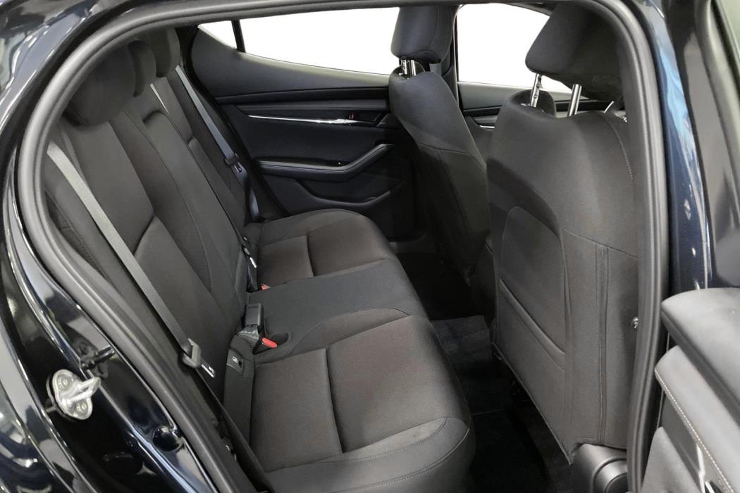 MAZDA 3 2025