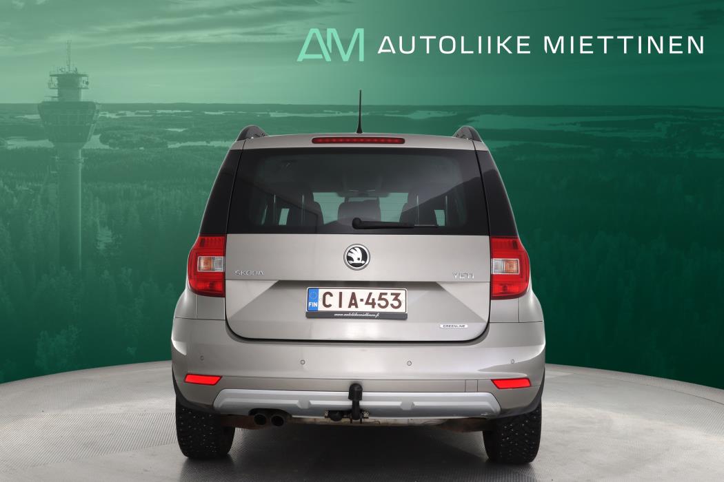 SKODA Yeti 2014