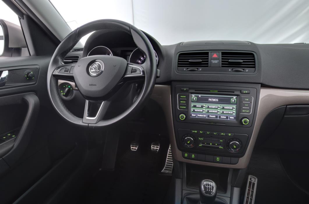 SKODA Yeti 2014
