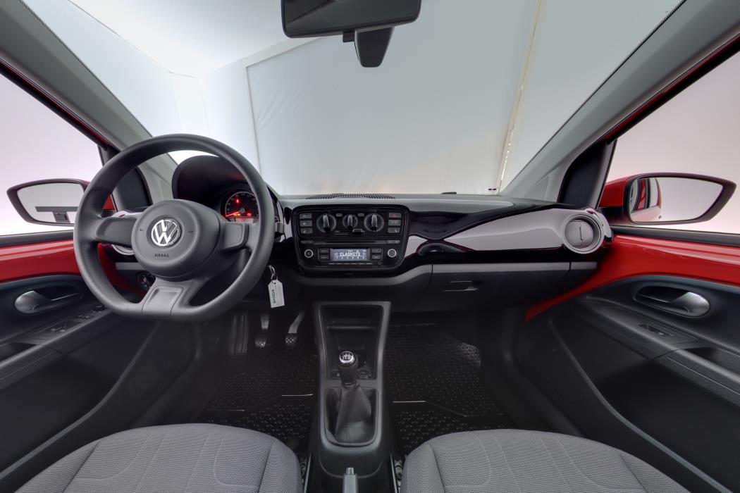 VOLKSWAGEN up! 2015