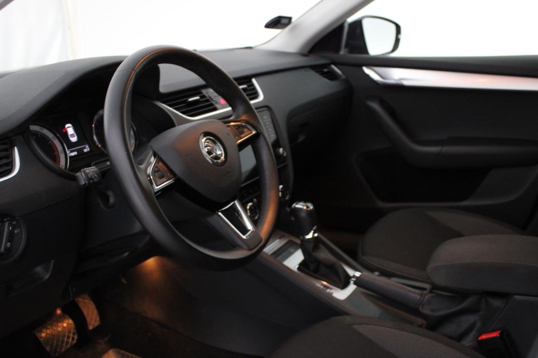 SKODA Octavia 2019