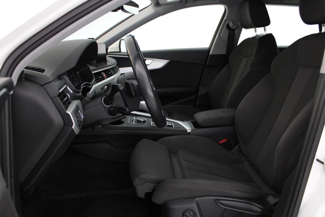 AUDI A4 allroad quattro 2018