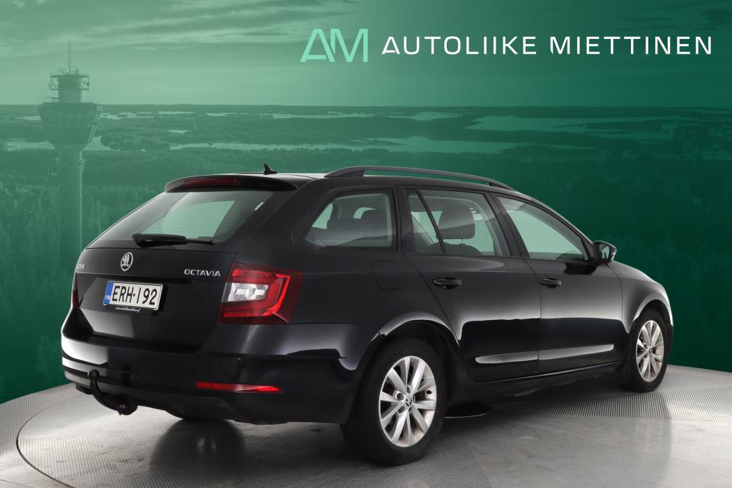 SKODA Octavia 2019