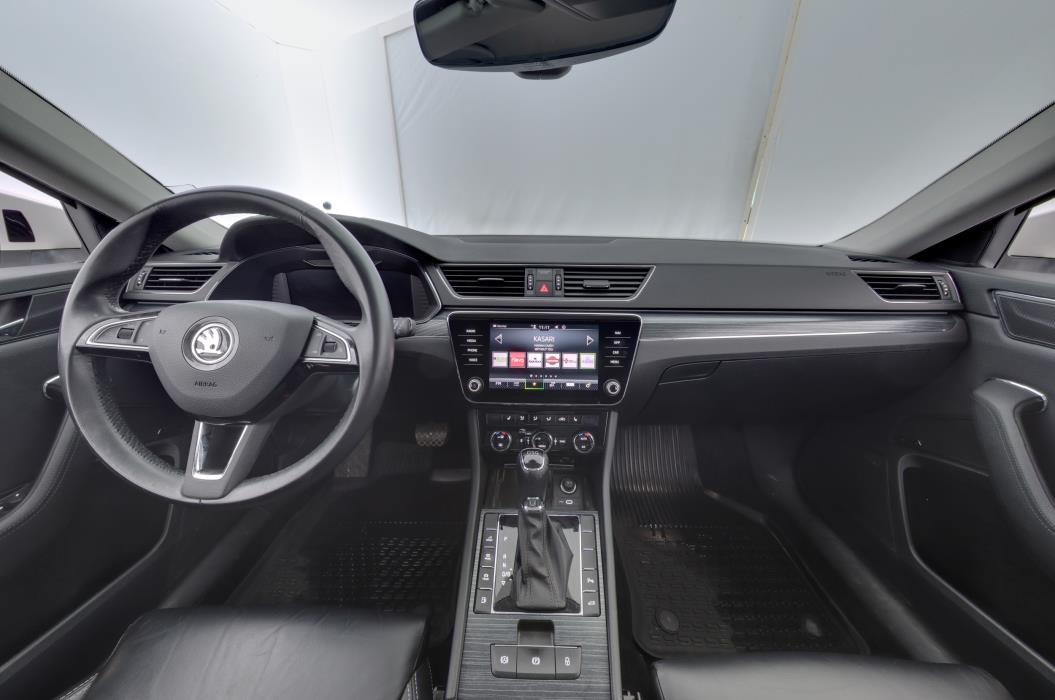 SKODA Superb 2020