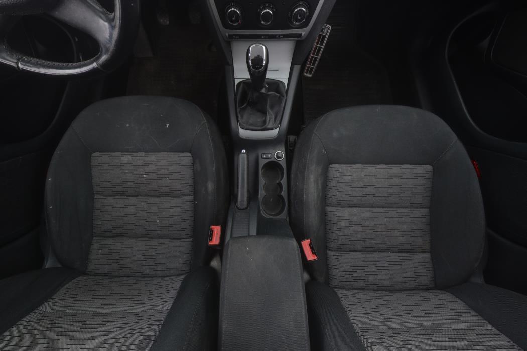 SKODA Octavia 2012