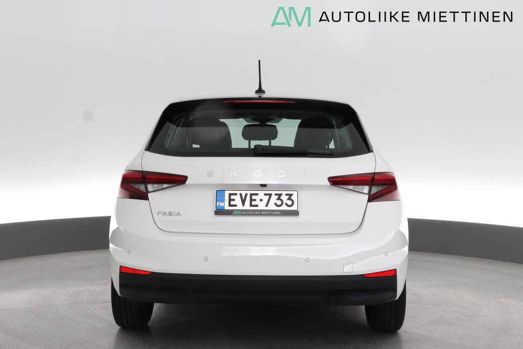 SKODA Fabia 2024