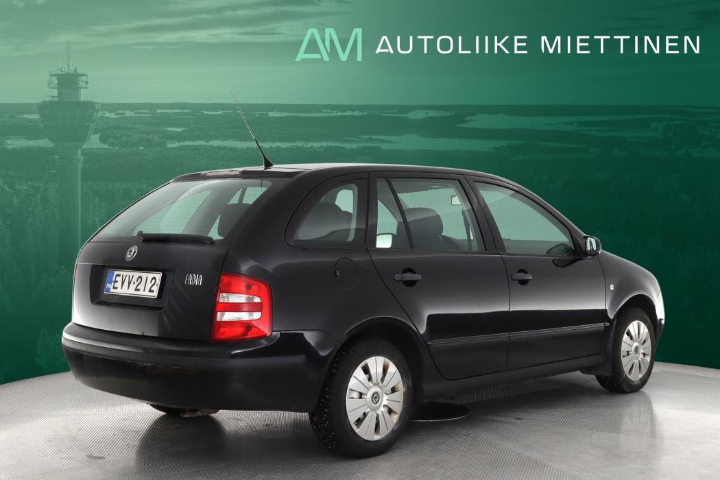 SKODA FABIA 2004
