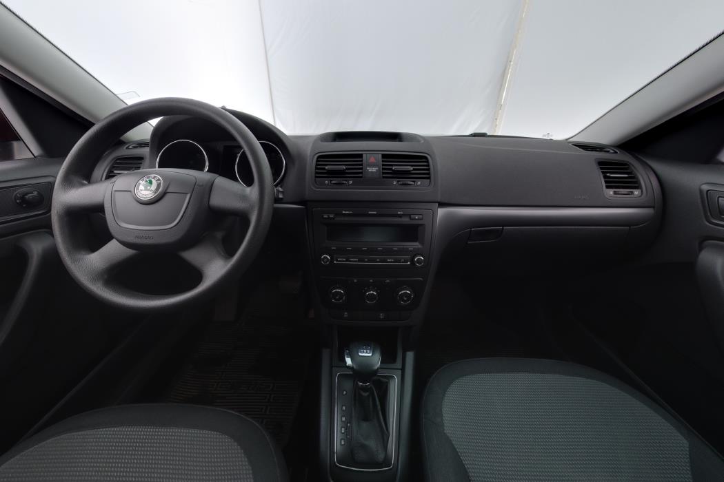 SKODA Yeti 2011