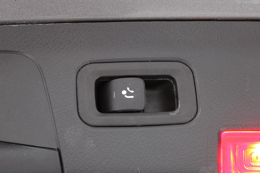 MERCEDES-BENZ A 2019