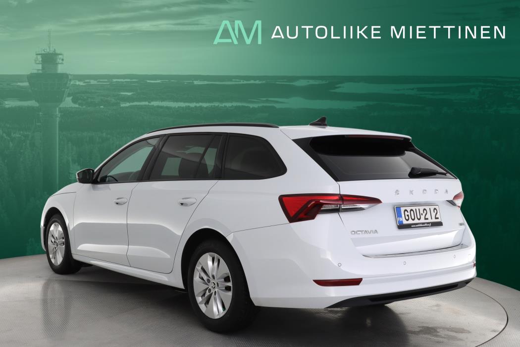 SKODA Octavia 2021