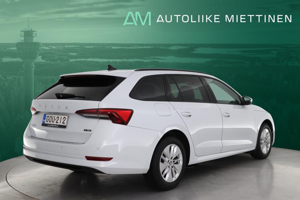 SKODA Octavia 2021