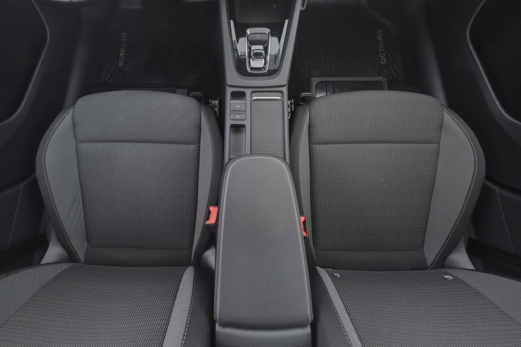 SKODA Octavia 2021