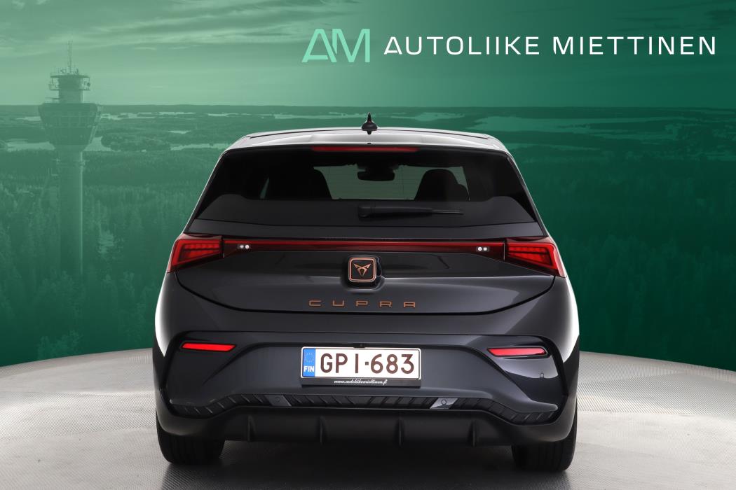 CUPRA Born 2022