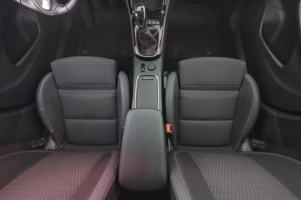 OPEL Astra 2018