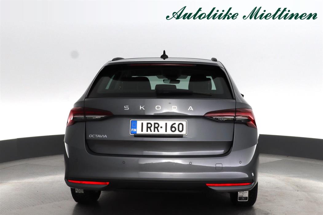 SKODA Octavia 2024