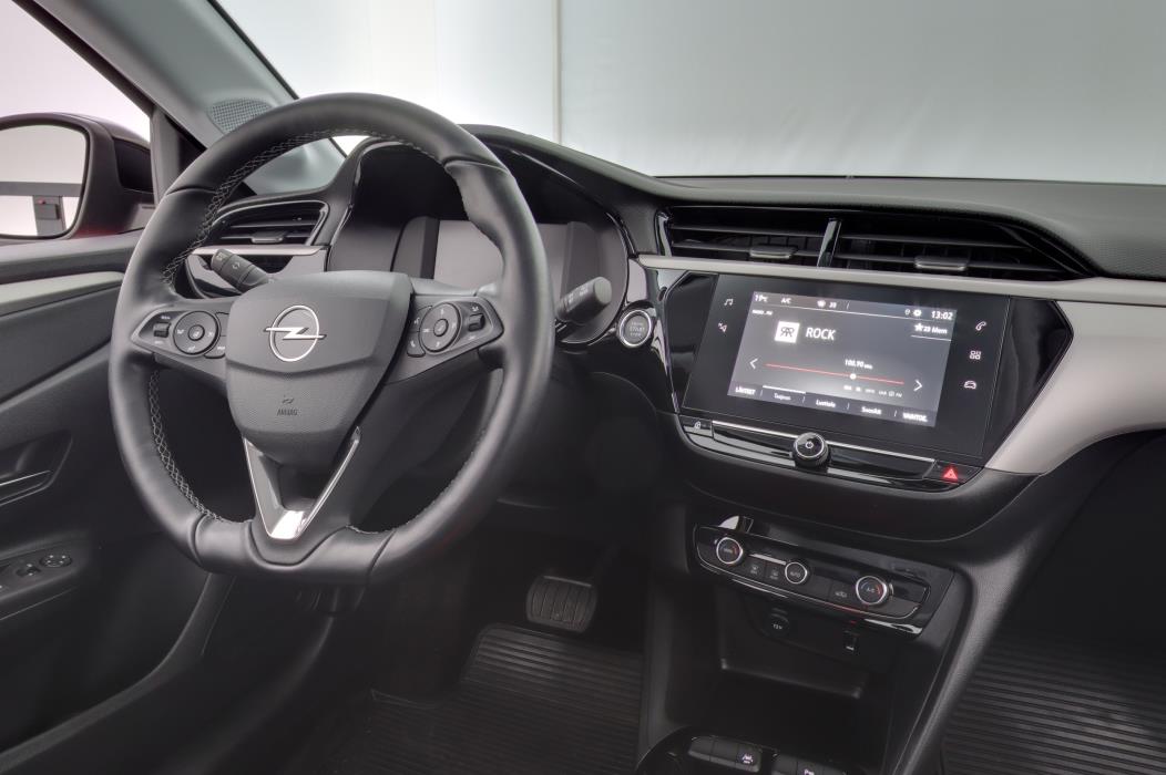 OPEL Corsa-e 2024