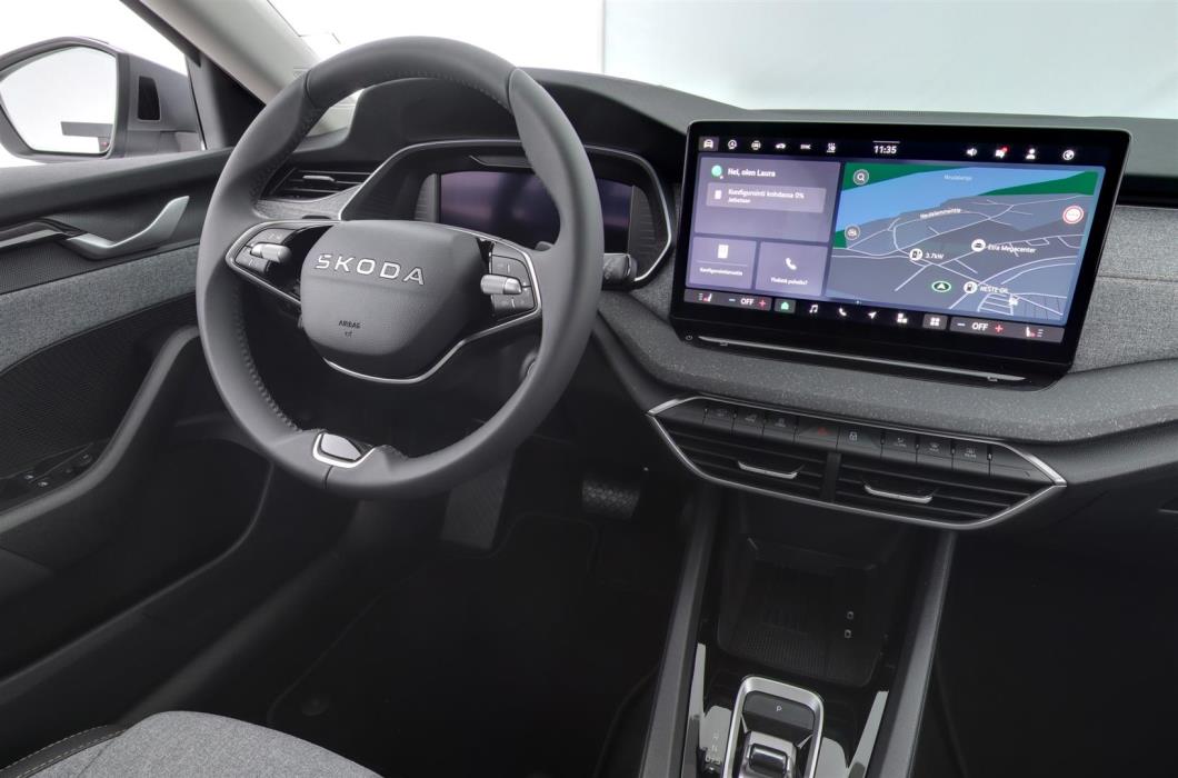 SKODA Octavia 2025