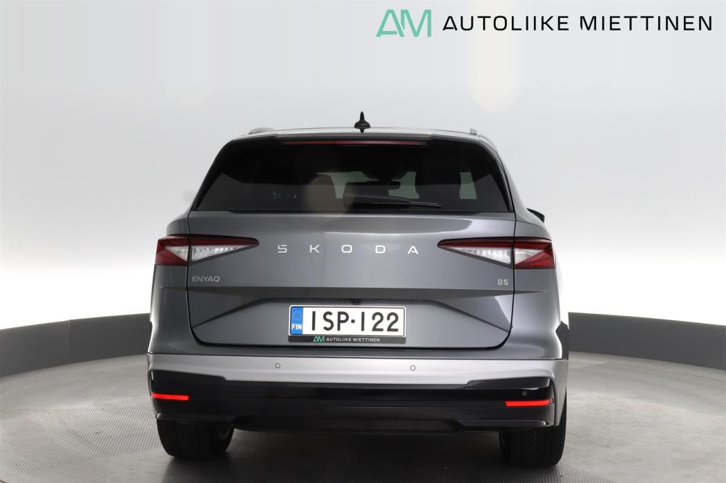 SKODA Enyaq 2025