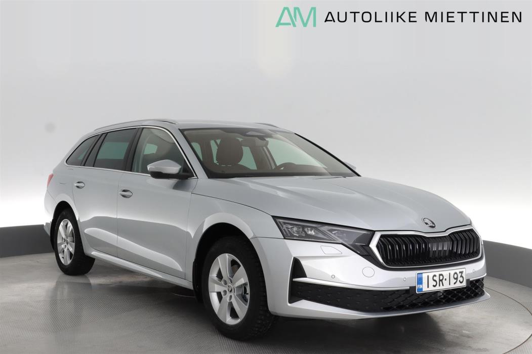SKODA Octavia 2025
