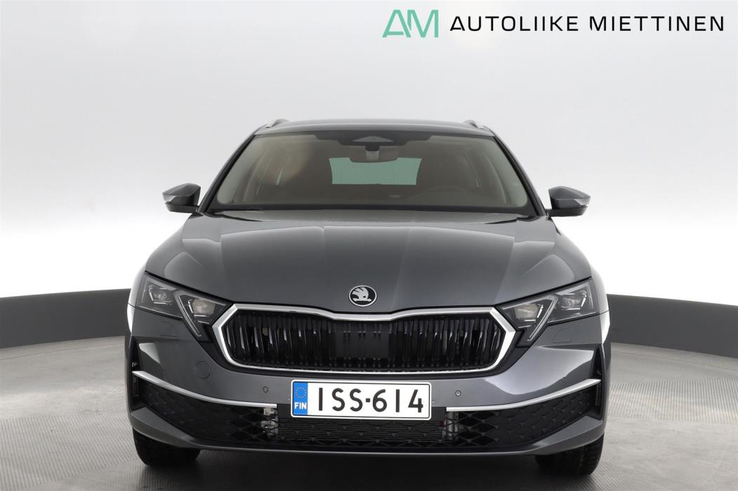 SKODA Octavia 2025