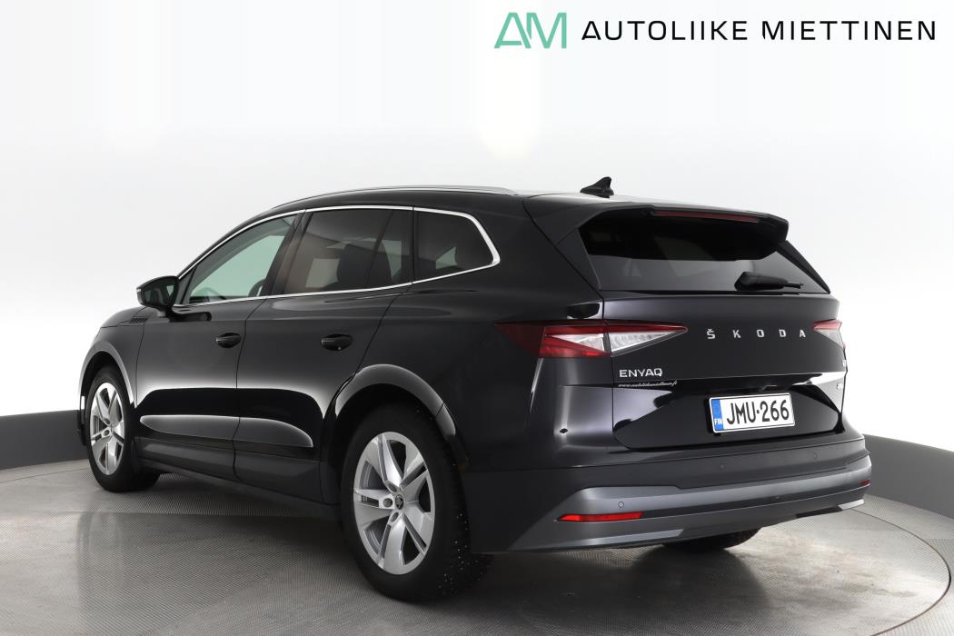 SKODA Enyaq 2022