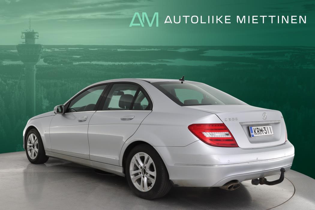 MERCEDES-BENZ C 2012