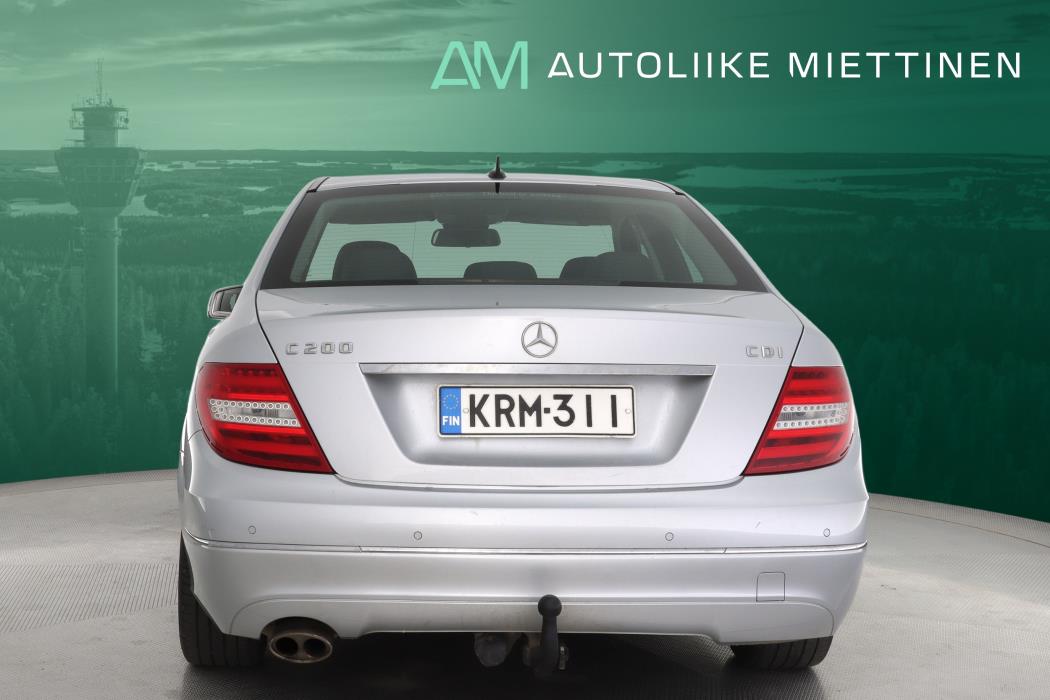 MERCEDES-BENZ C 2012