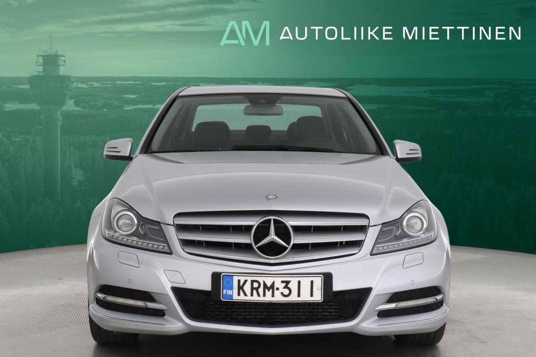 MERCEDES-BENZ C 2012