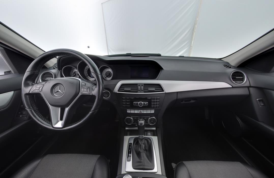 MERCEDES-BENZ C 2012