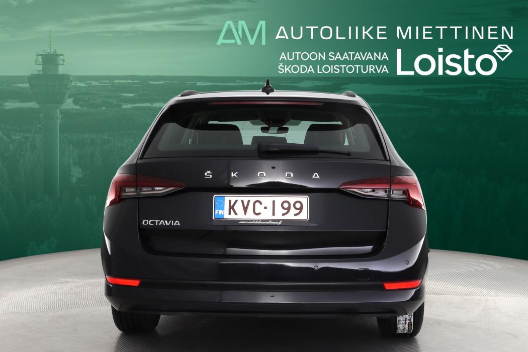 SKODA Octavia 2023