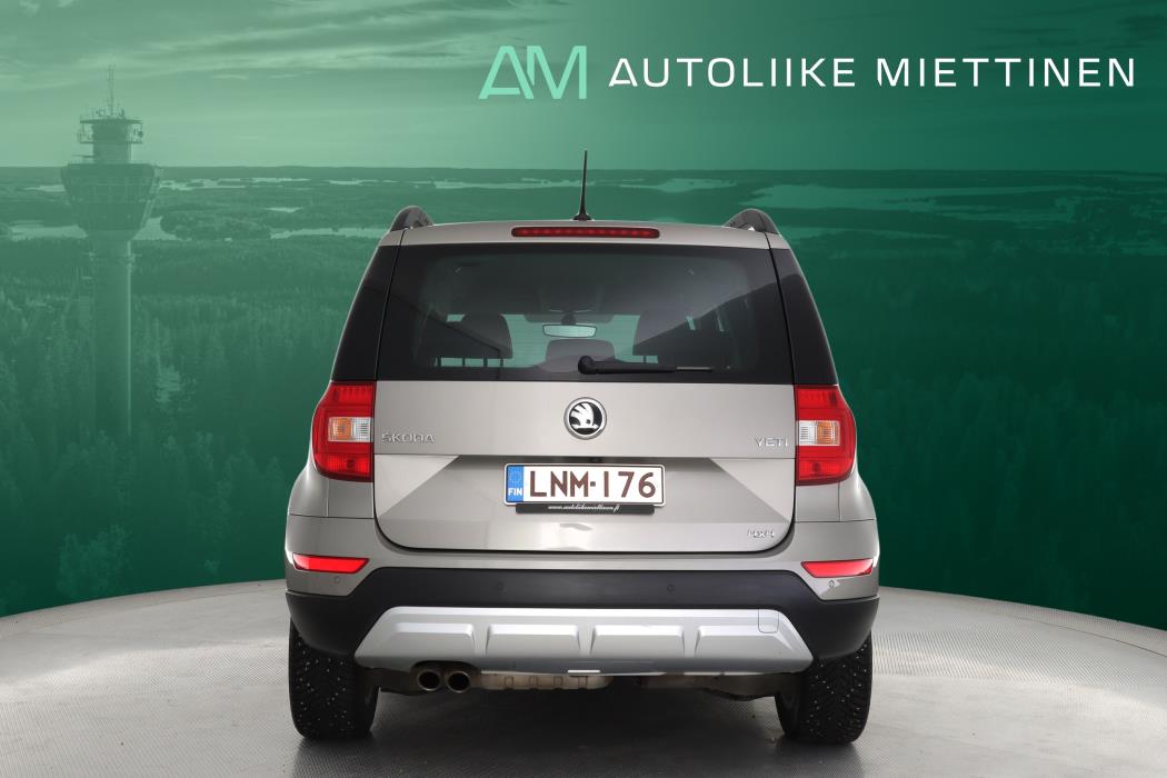 SKODA Yeti 2016
