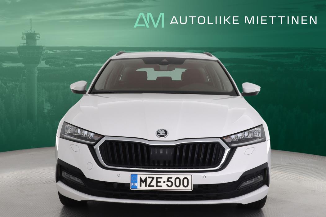 SKODA Octavia 2021