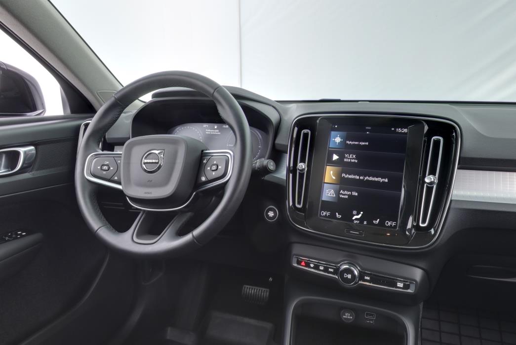 VOLVO XC40 2021
