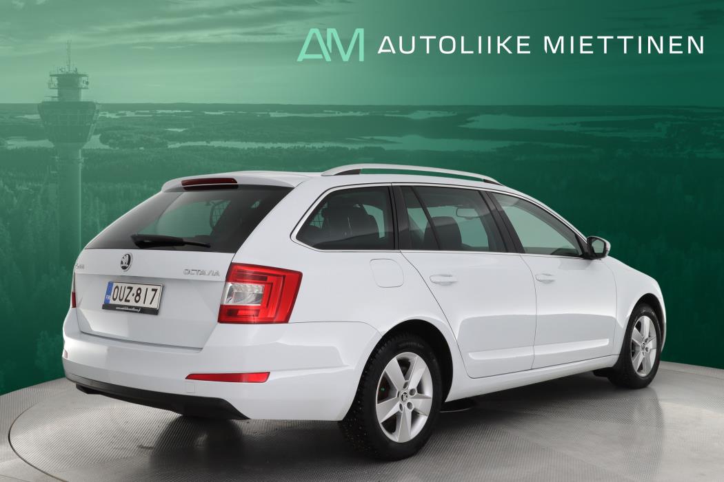 SKODA Octavia 2015
