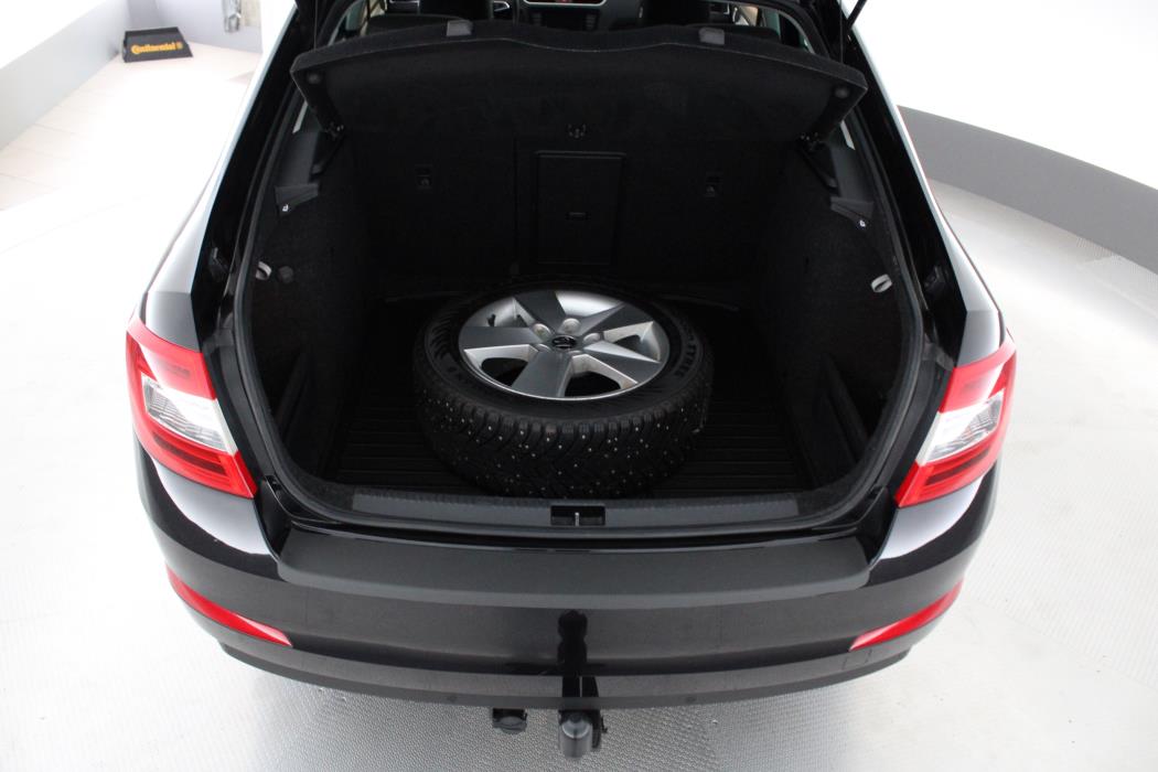 SKODA Octavia 2016