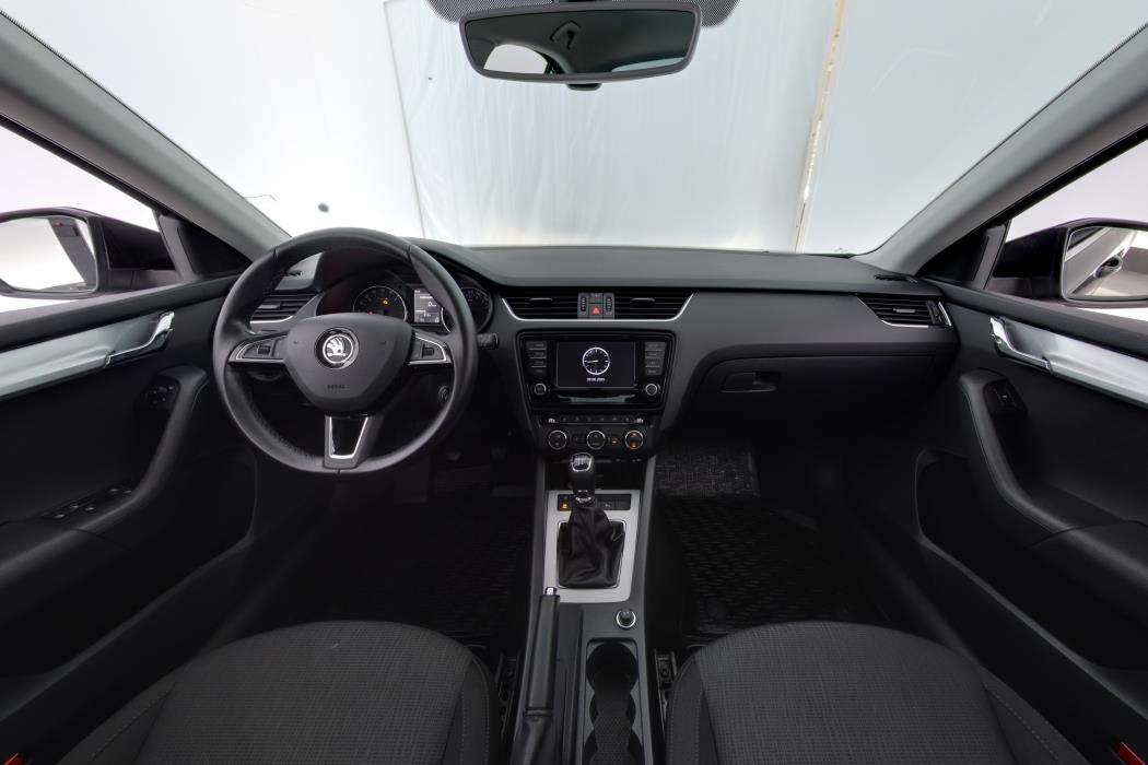 SKODA Octavia 2016