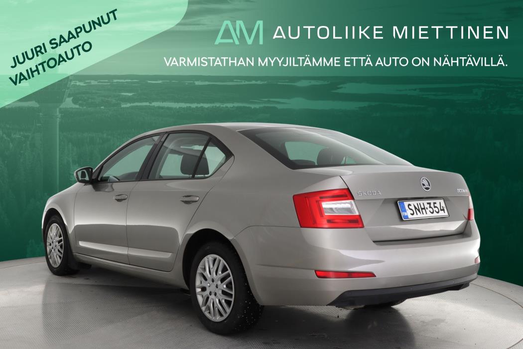 SKODA Octavia 2015