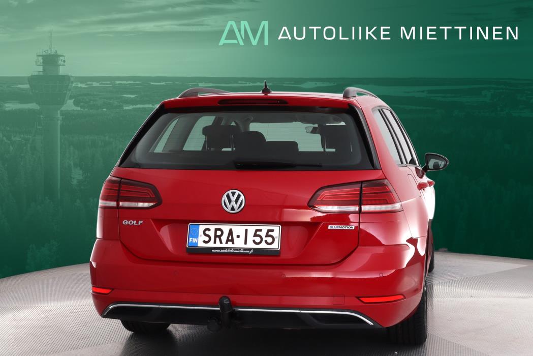 VOLKSWAGEN Golf 2020