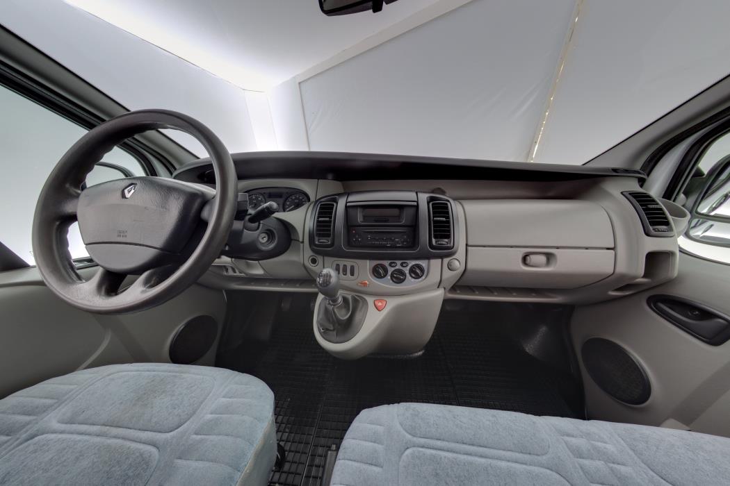 RENAULT Trafic 2009