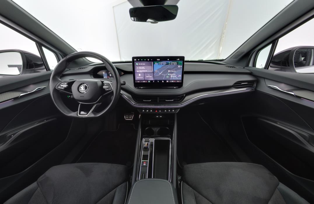 SKODA Enyaq 2024