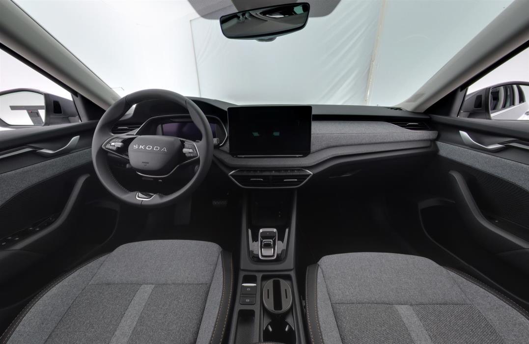 SKODA Octavia 2025