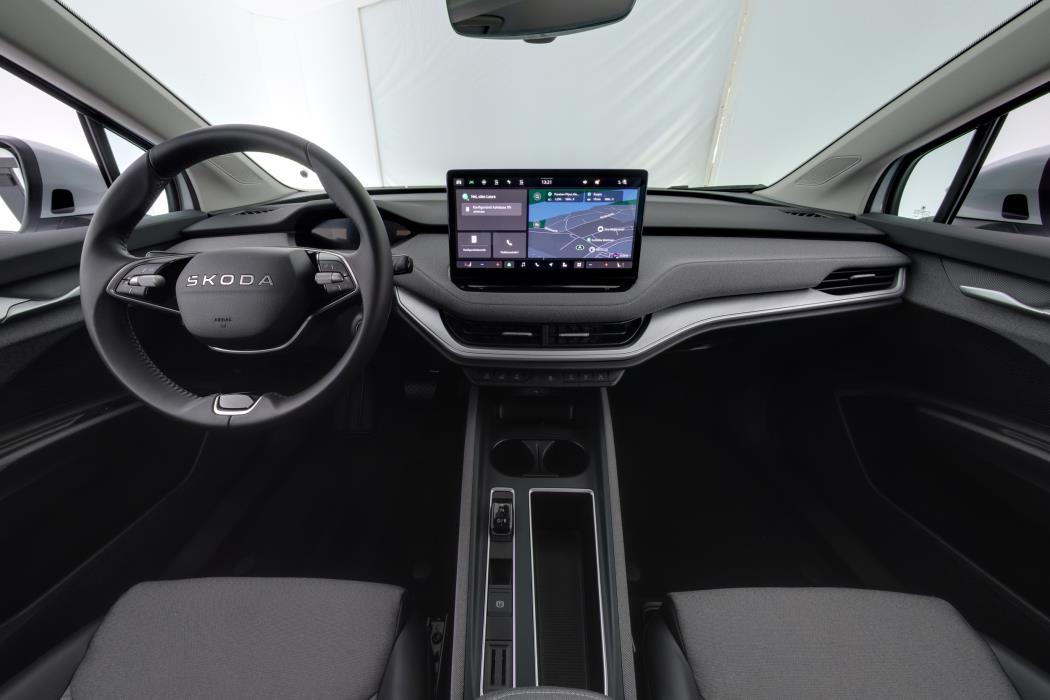 SKODA Enyaq 2025