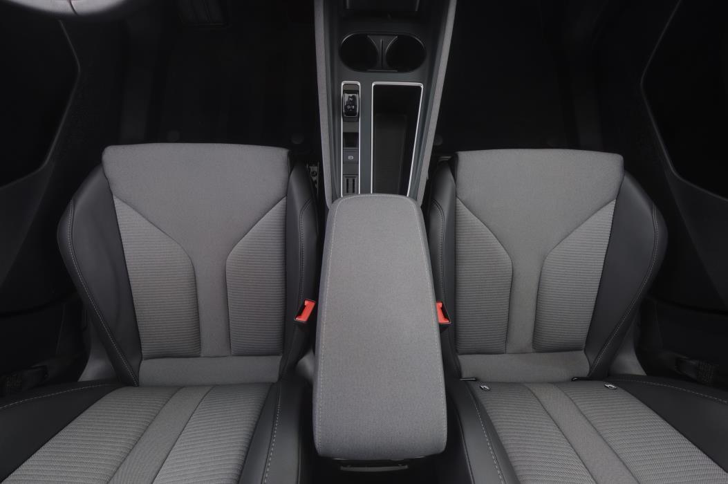 SKODA Enyaq 2025